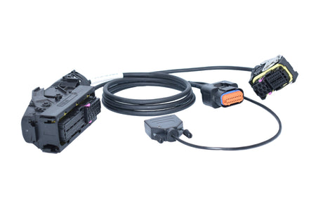 Bosch EDC7C1 Bench Cable set including a heavy cable with connectors, a capacitor, and additional connecting components.