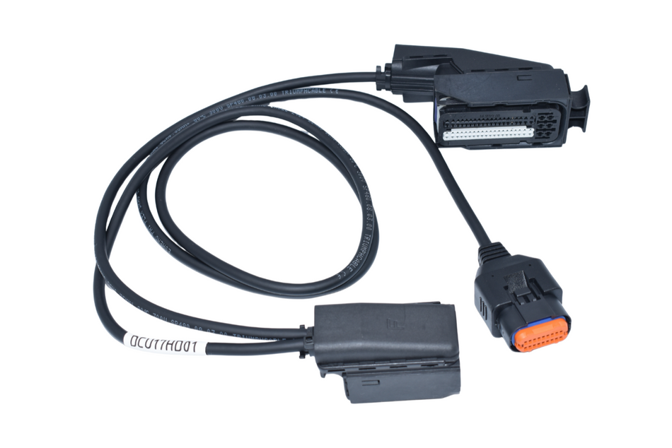 Car diagnostic cable with connectors on a white background DCU17HD01