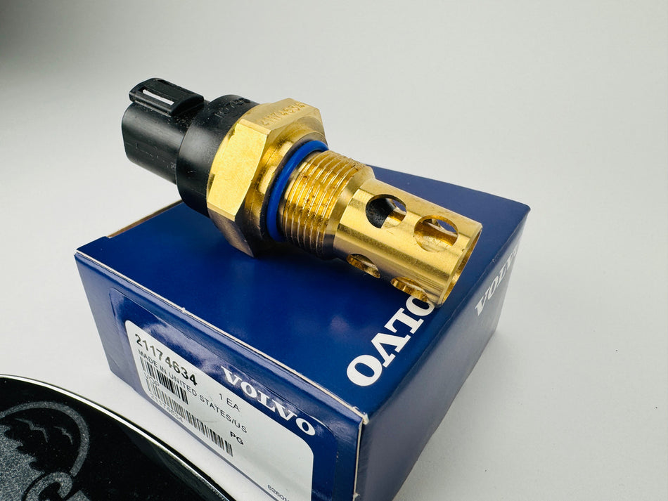 Oil Pressure Sensor Volvo/Mack OEM 3962893